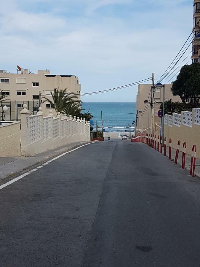 Apartment Svetlana 7 อาลิกันเต ภายนอก รูปภาพ